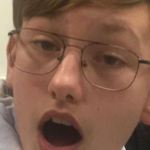 Meet your Posher, Andrew